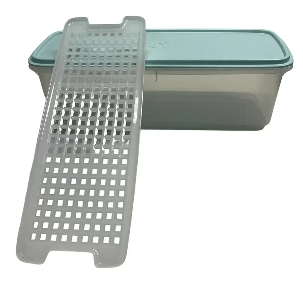 Tupperware Celery/Veggie Keeper Storage Container 782-7 Lid 784-5 Insert 783-5